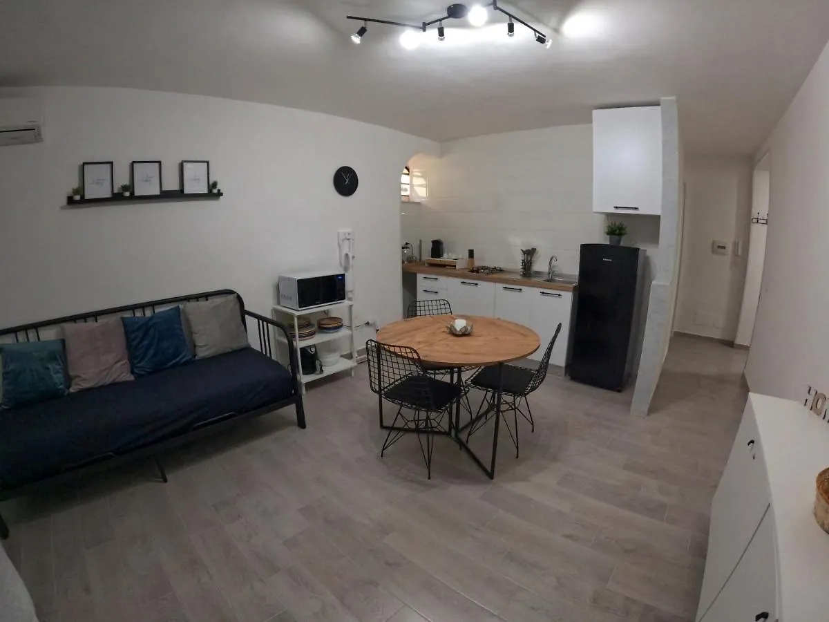 Al Trivio Apartment Naples