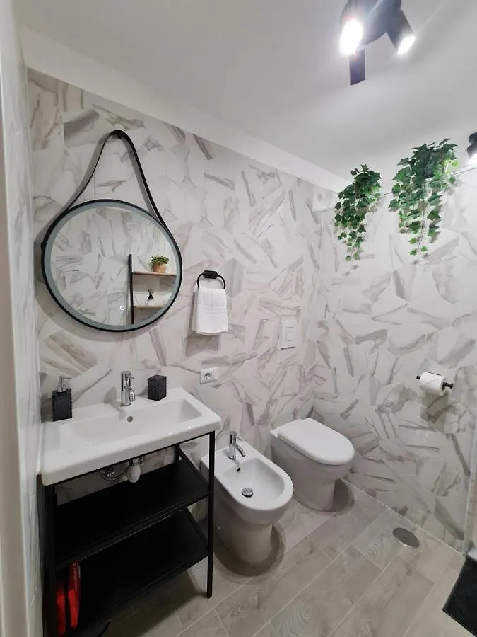 Al Trivio Apartment Naples Italy
